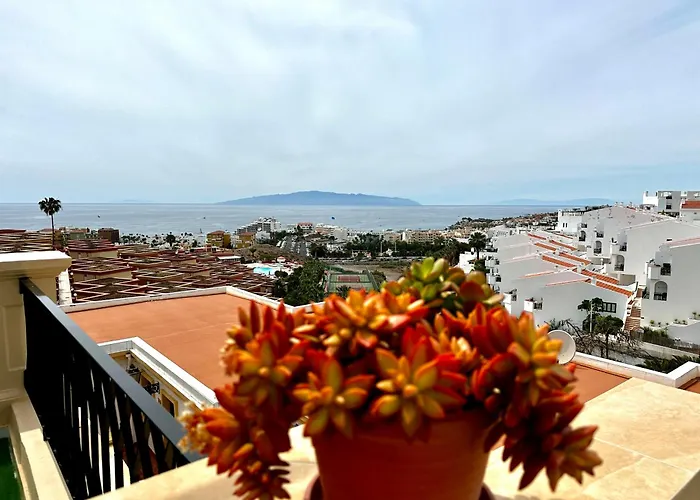 - Amazing Ocean And Teide View - Fast Wifi, Air Con * Costa Adeje (Tenerife)
